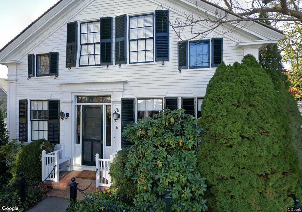 61 S Summer St, Edgartown, MA 02539 - photo 1