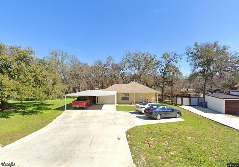 601 Apollo Ct, Granbury, TX 76049 - photo 1