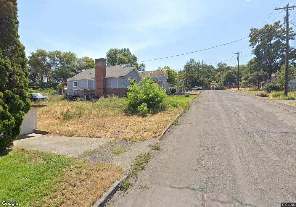 416 SE 20th St, Pendleton, OR 97801 - photo 1