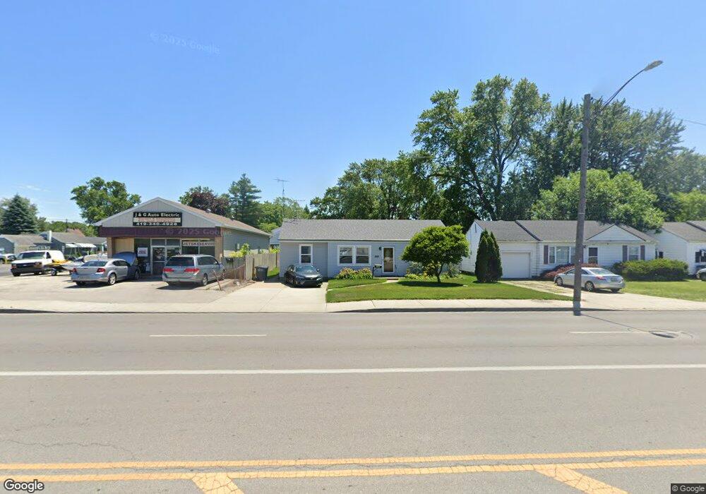 2543 W Laskey Rd, Toledo, OH 43613 - photo 1