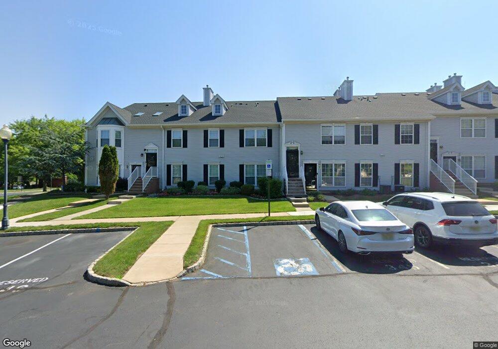 135 Columbus Dr, Franklin Park, NJ 08823 - photo 1