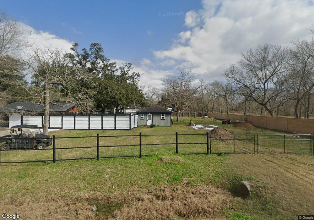 102 County Road 904, Alvin, TX 77511 - photo 1