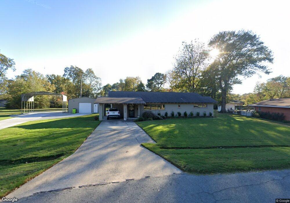 1608 Granvue Dr, Stuttgart, AR 72160 - photo 1