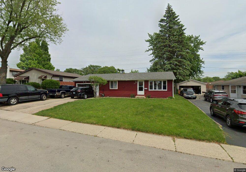 1119 Denver Dr, Carpentersville, IL 60110 - photo 1