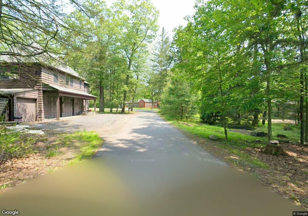 2594 Laurel Pine Rd, Mountainhome, PA 18326 - photo 1