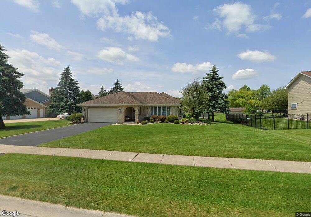 9220 Franklin Dr, Saint John, IN 46373 - photo 1