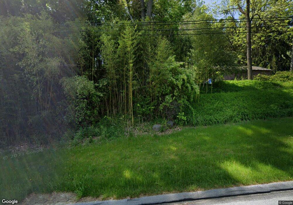 211 W Uwchlan Ave, Downingtown, PA 19335 - photo 1