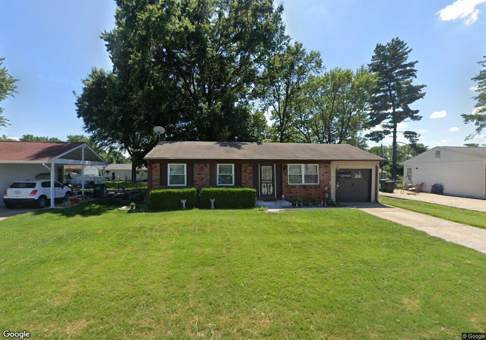 3221 Highgate Ln, Saint Charles, MO 63301 - photo 1