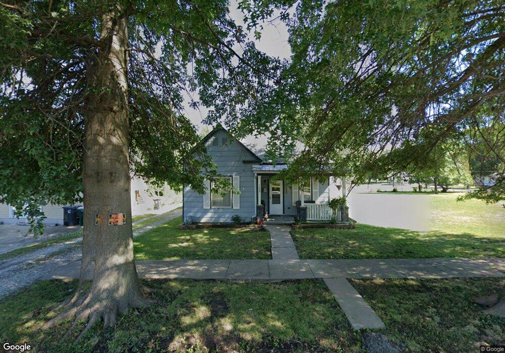 1309 Quinn St, Moberly, MO 65270 - photo 1