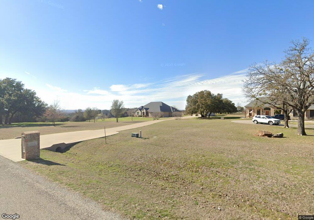 2206 Tree Top Ct, Granbury, TX 76049 - photo 1