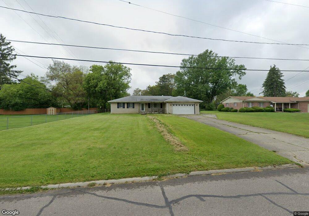 5029 Wilshire Dr, Flint, MI 48504 - photo 1