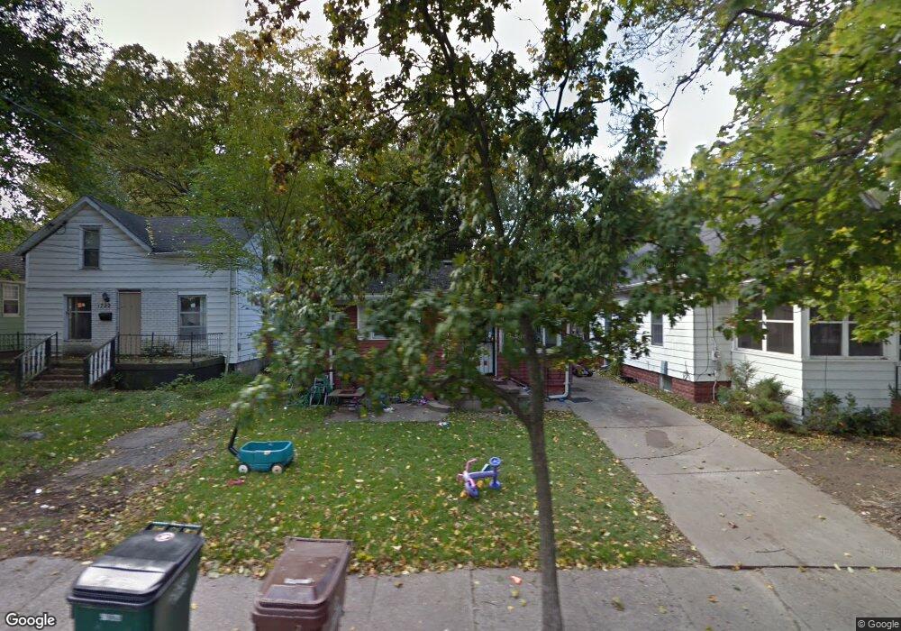 1720 Donora St, Lansing, MI 48910 - photo 1