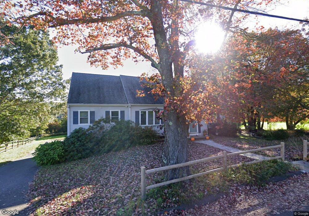 44 Old Colonial Rd, Oakville, CT 06779 - photo 1