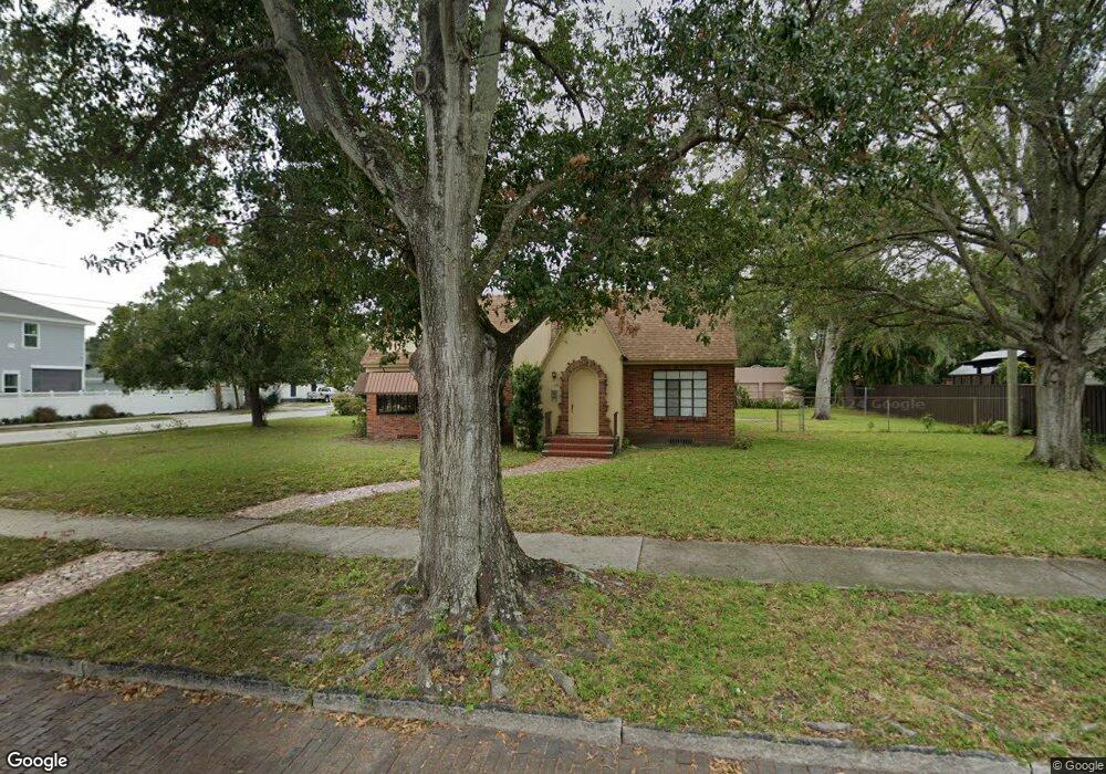 1100 11th St N, Saint Petersburg, FL 33705 - photo 1