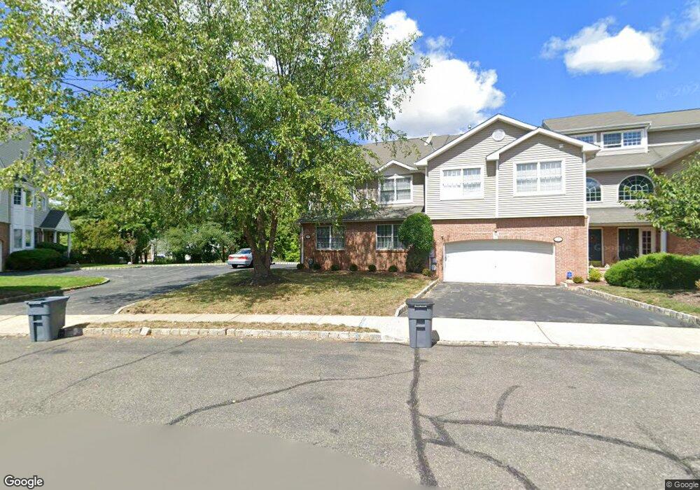 27 Waldeck Ct, West Orange, NJ 07052 - photo 1