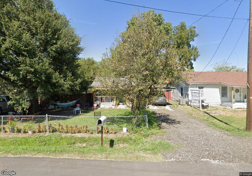 207 W Oak St, Celina, TX 75009 - photo 1