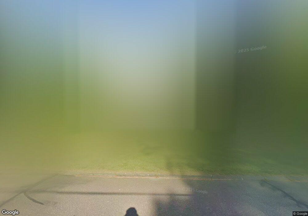 93 Teeter Rock Rd, Trumbull, CT 06611 - photo 1