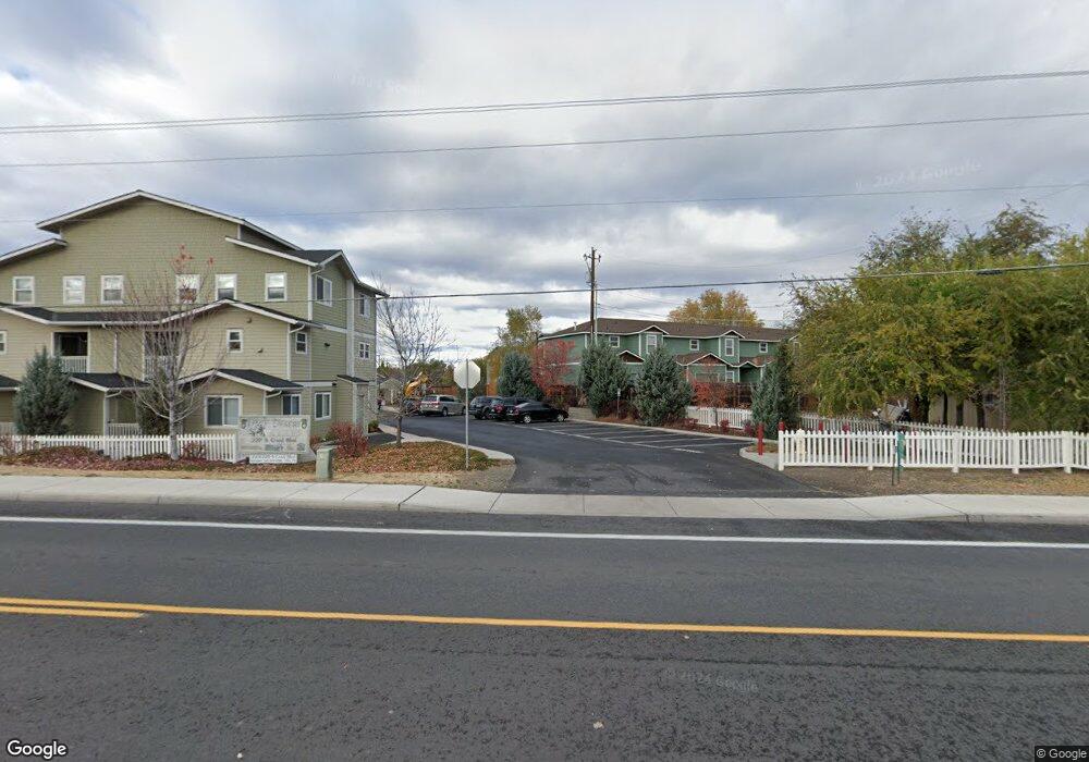 2183 SW Canal Blvd, Redmond, OR 97756 - photo 1