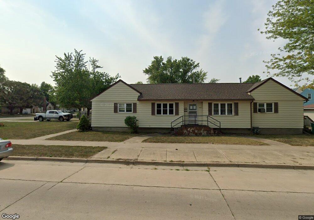 702 &704 13th Ave SE, Austin, MN - photo 1