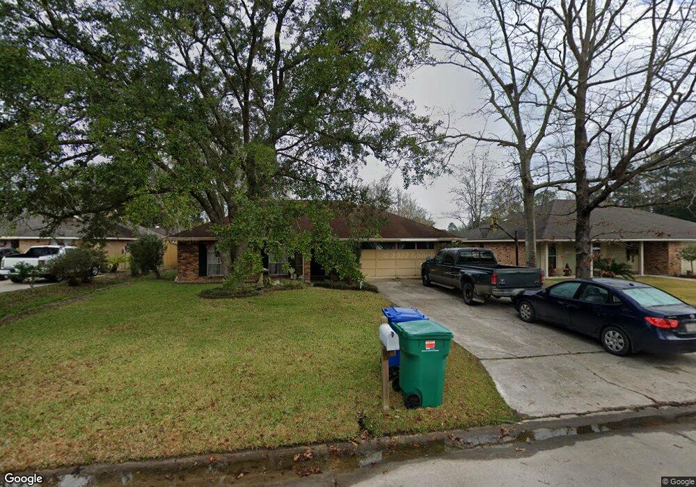 210 Lake Sabine Ct, Slidell, LA 70461 - photo 1