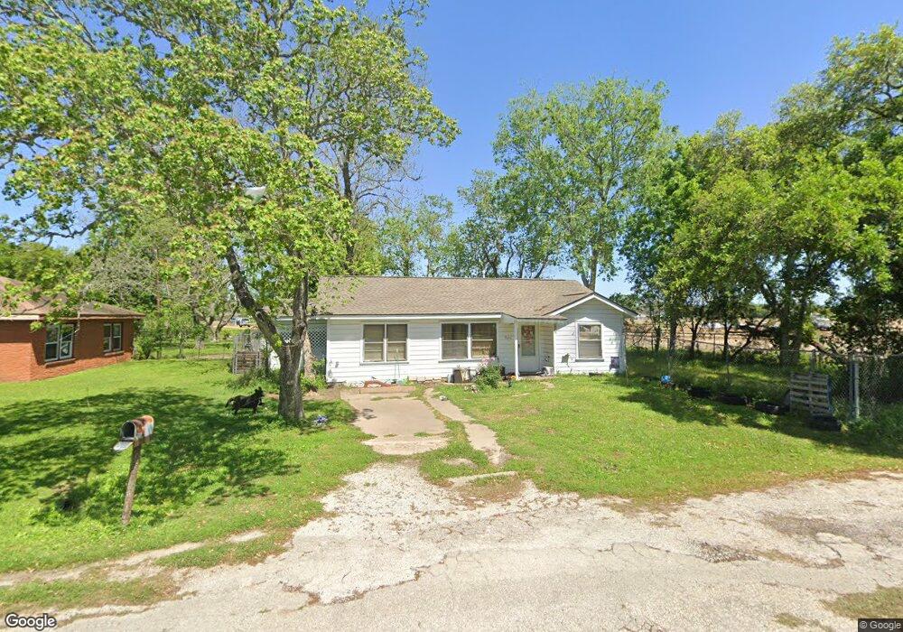 3613 Lily St, Bay City, TX 77414 - photo 1