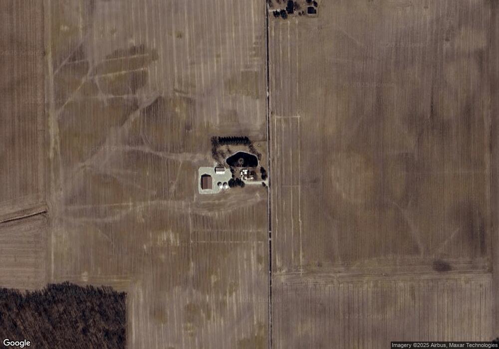 1272 S 400 W, Huntington, IN 46750 - photo 1