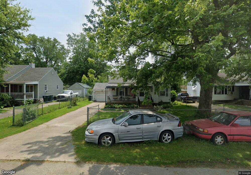 1917 E 21st St, Muncie, IN 47302 - photo 1