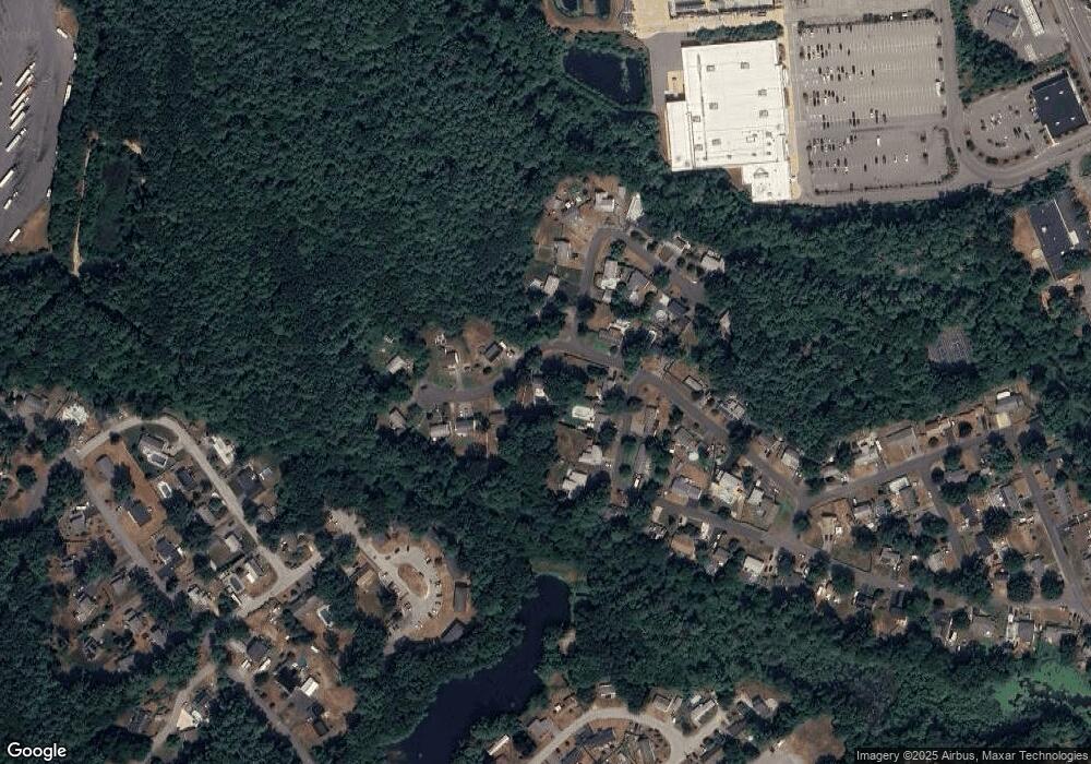 20 Pine Cone Dr, Seabrook, NH 03874 - photo 1