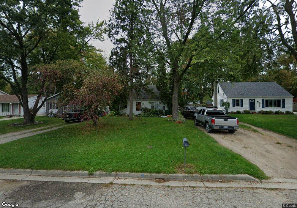 6033 Daft St, Lansing, MI 48911 - photo 1