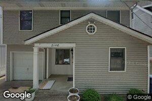 2140 Midlake Dr, Hickory Corners, MI 49060