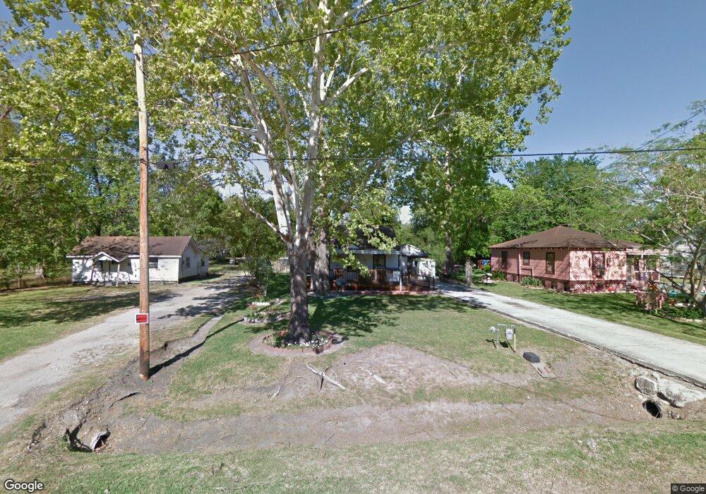 5701 Wipprecht St, Houston, TX 77026 - photo 1