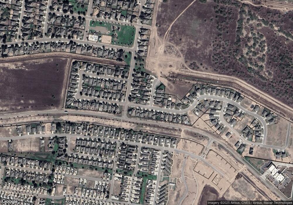 2012 Robin Ln, Mission, TX 78572 - photo 1