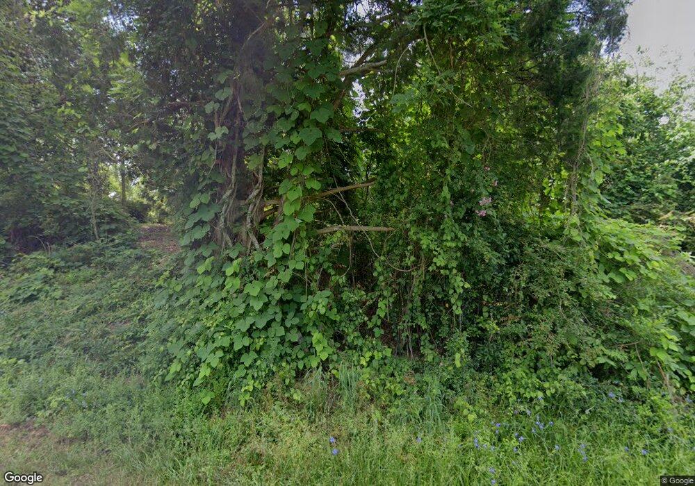 635 Service Rd, Laurel, MS 39443 - photo 1