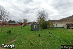 90 First St, Garrison, KY 41141