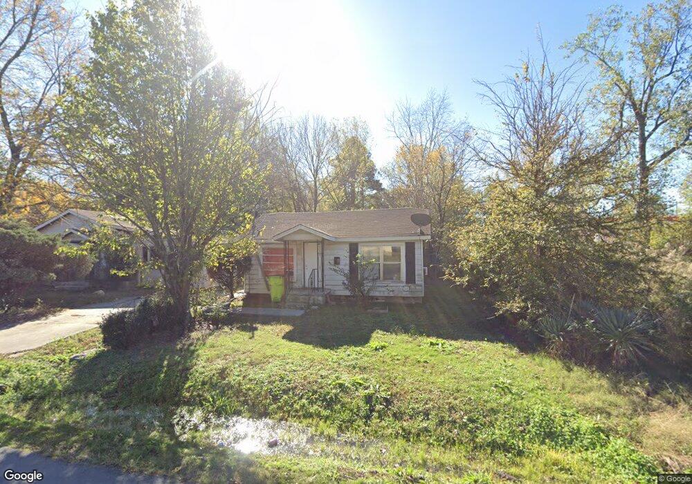1108 E 1st St, Stuttgart, AR 72160 - photo 1