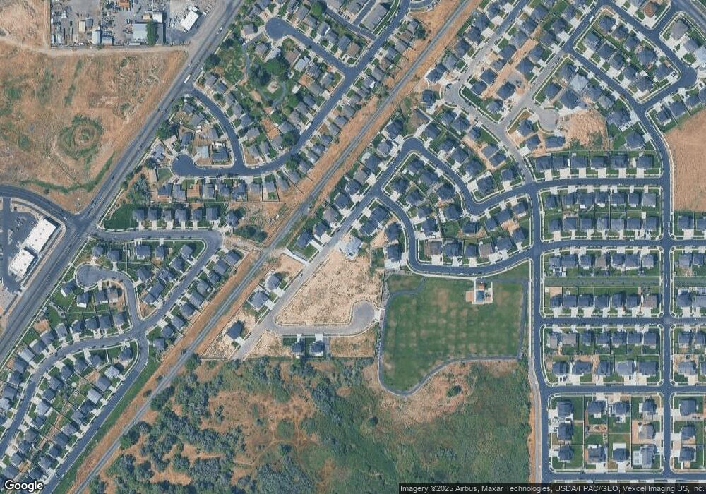 972 N Haywain Dr E unit 241, Spanish Fork, UT 84660 - photo 1