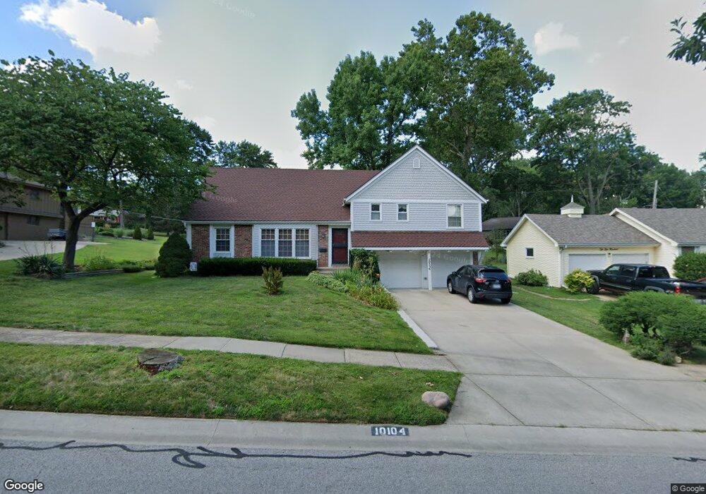 10104 W 69th St, Shawnee, KS 66203 - photo 1