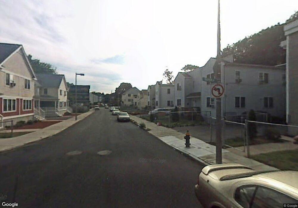 90 Wayland St, Dorchester, MA 02125 - photo 1