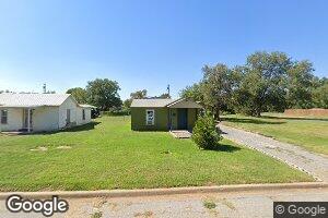 310 S 4th Ave, Fairview, OK 73737