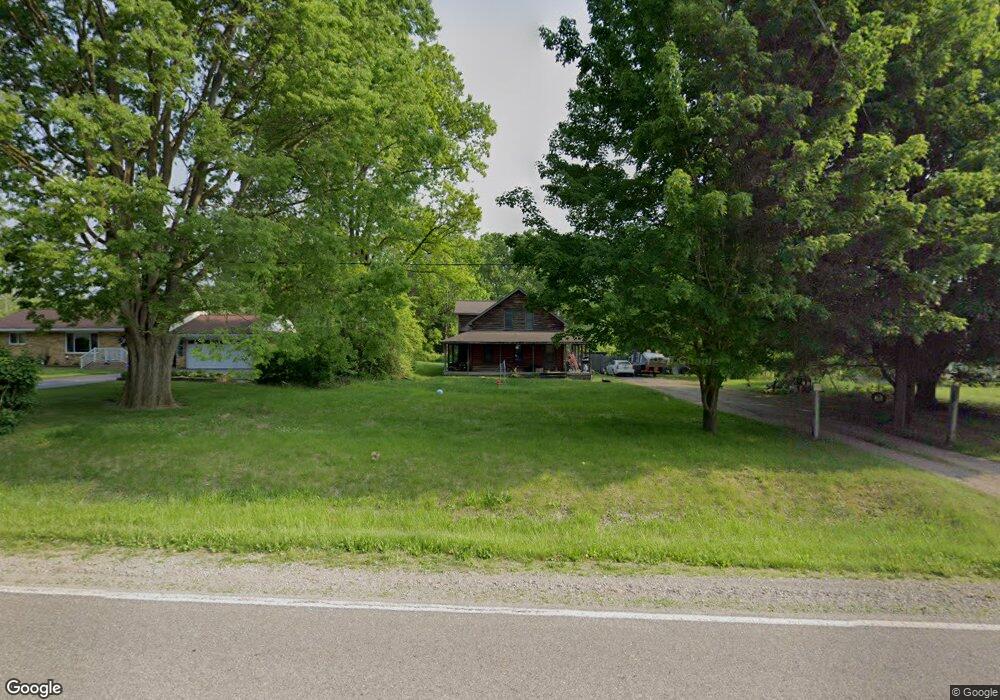 4135 E Coldwater Rd, Flint, MI 48506 - photo 1