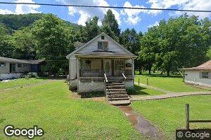 166 Middle Ave, Madison, WV 25130