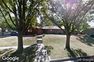 304 S Academy St, Lennox, SD 57039