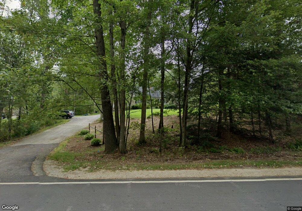 341 Academy Rd, Pembroke, NH 03275 - photo 1