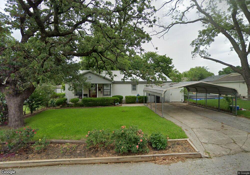 12 R St SW, Ardmore, OK 73401 - photo 1