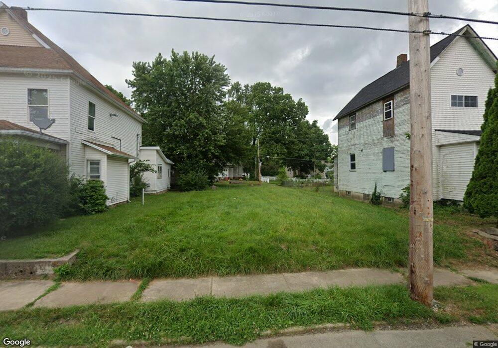 808 N Mulberry St, Muncie, IN 47305 - photo 1