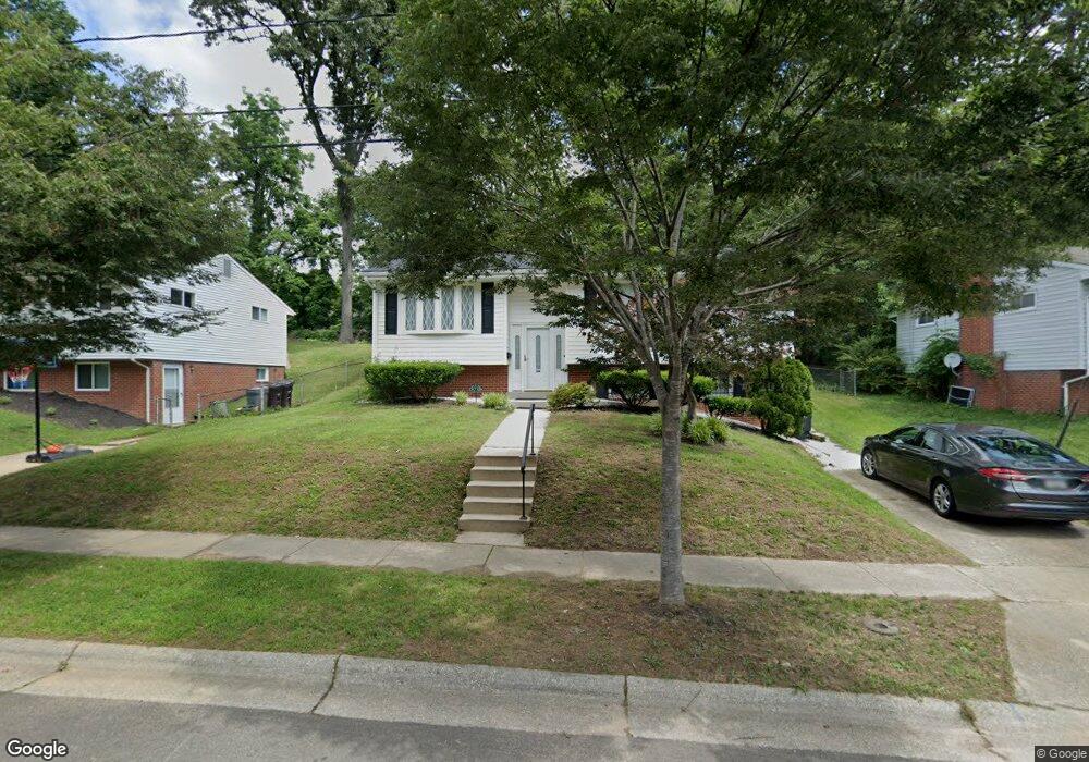 9230 Rolling View Dr, Lanham, MD 20706 - photo 1