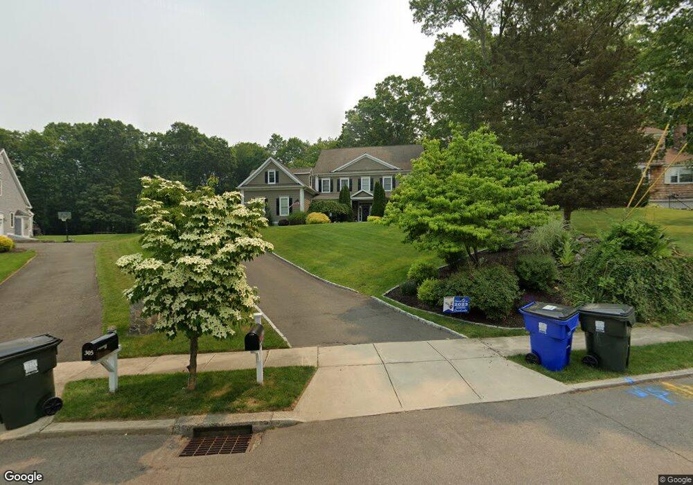 293 Taunton Rd, Fairfield, CT 06824 - photo 1