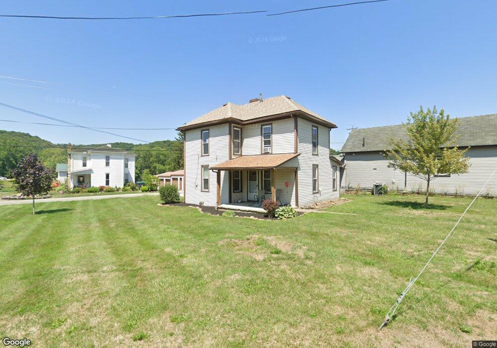 206 S Elm St, Sugar Grove, OH 43155 - photo 1