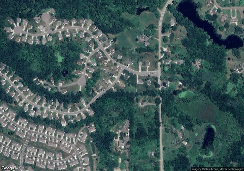 2850 Laurel Oak Dr, Howell, MI 48855 - photo 1