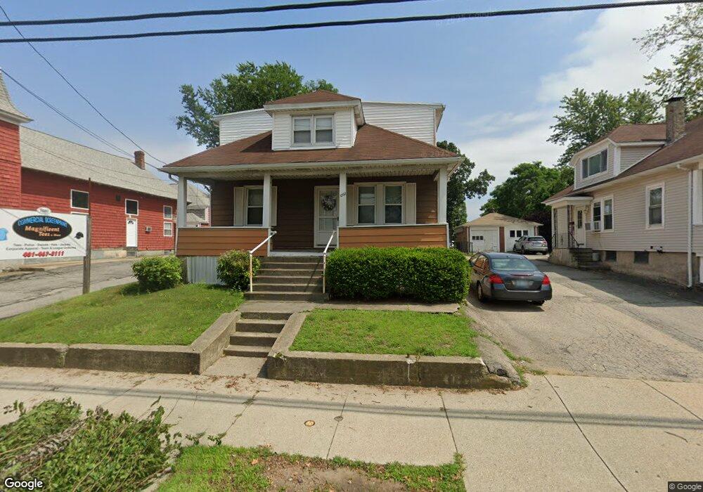 1092 Pontiac Ave, Cranston, RI 02920 - photo 1